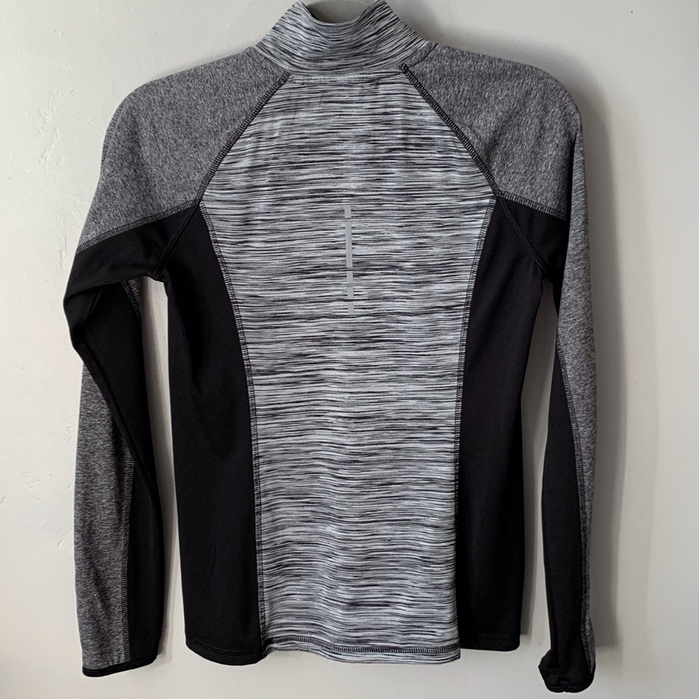 Avia | Half Zip Long Sleeve - Picture 6 of 6